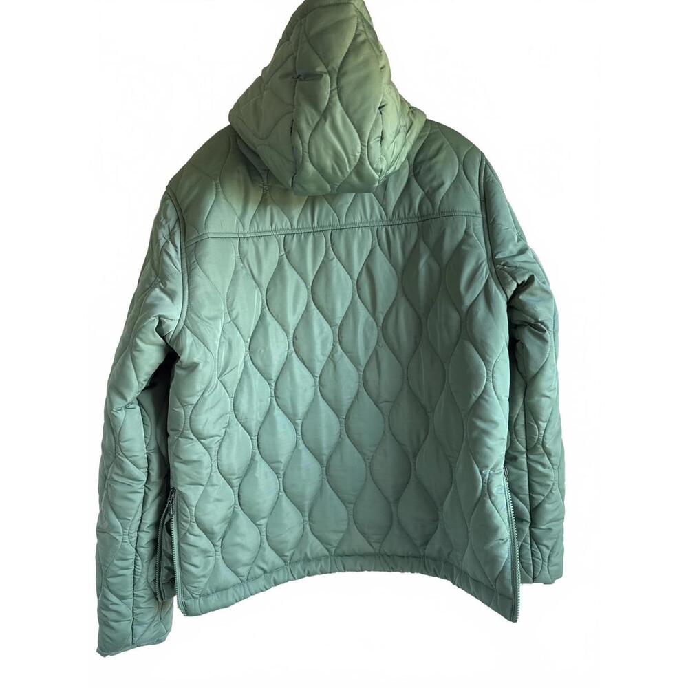 Amazon Essentials Quilted Green Jacket - image 2
